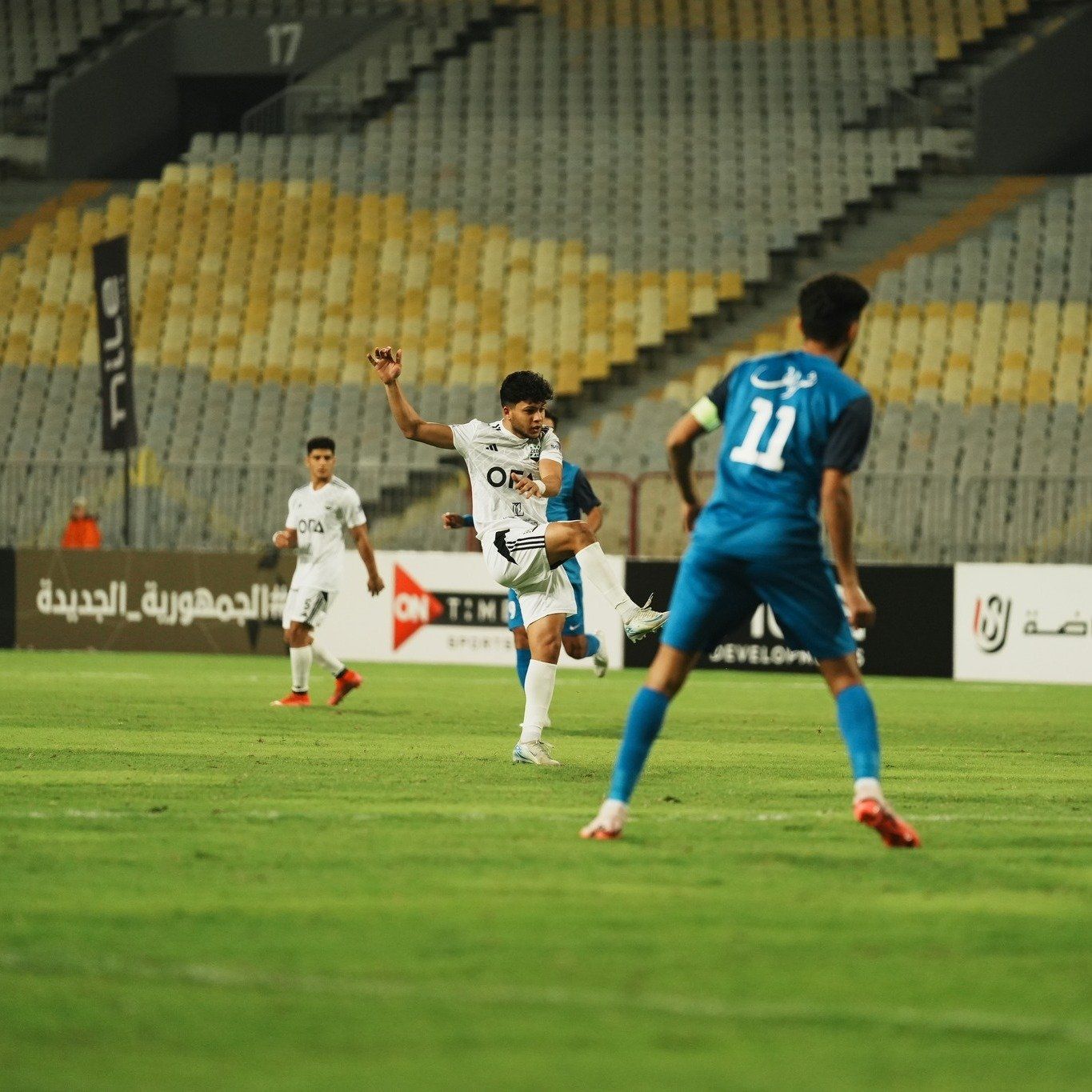 سموحة ضد زد .. أحمد سامى يتفوق على مجدى عبد العاطى فى الدورى والكأس