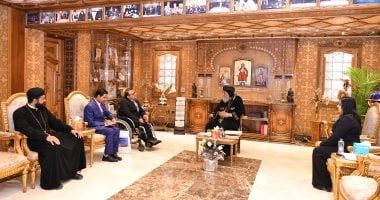 البابا تواضروس لسفير نيبال: وحدة النسيج الوطنى المصرى ممتدة منذ الفراعنة