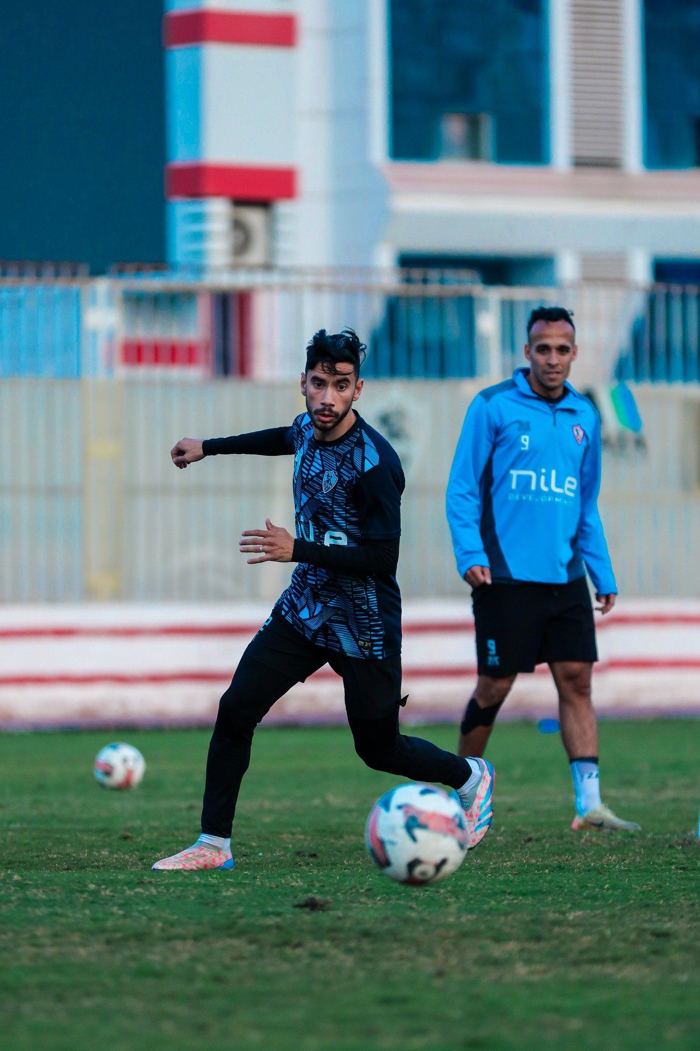 كواليس مران الزمالك استعدادا لبيراميدز وظهور المغربى بنتايج.. صور