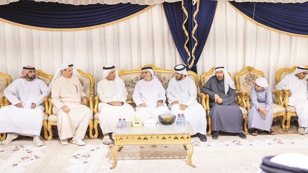 سعود بن صقر ونهيان بن مبارك يعزيان في وفاة محمد الشامسي