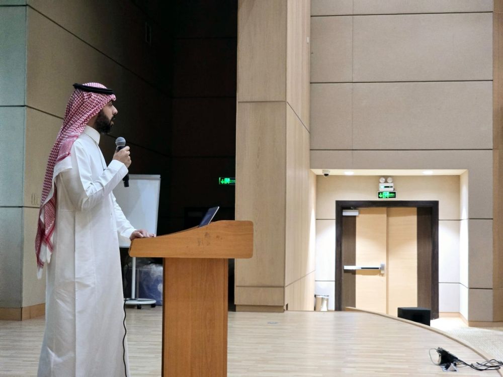 المركز الوطني يستعرض أهمية أنظمة الاستزراع السمكي المغلقة "R.A.S"