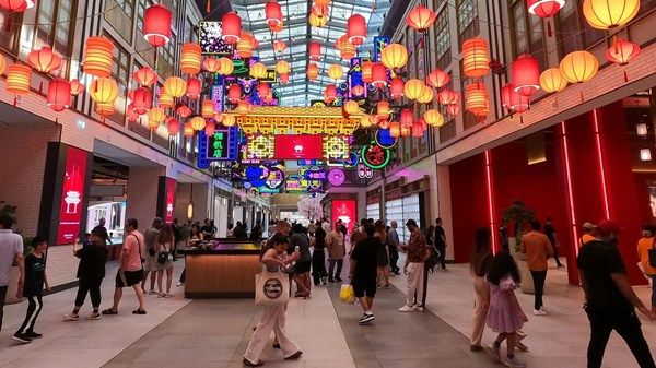 الإمارات تحتفي بالسنة الصينية الجديدة بفعاليات ثقافية وترفيهية