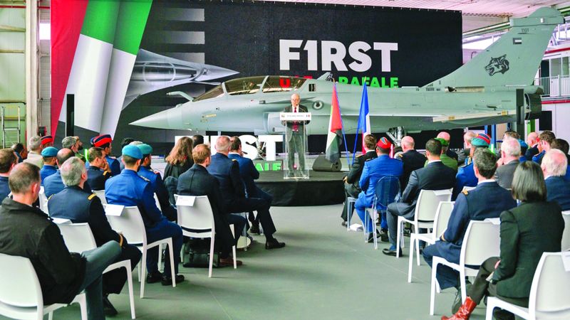 الامارات | «الدفاع» تتسلّم الدفعة الأولى من طائرات «رافال» الفرنسية