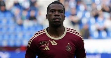 مصدر بالأهلي يوضح موقف صفقة كوتيسا ودور فايلر