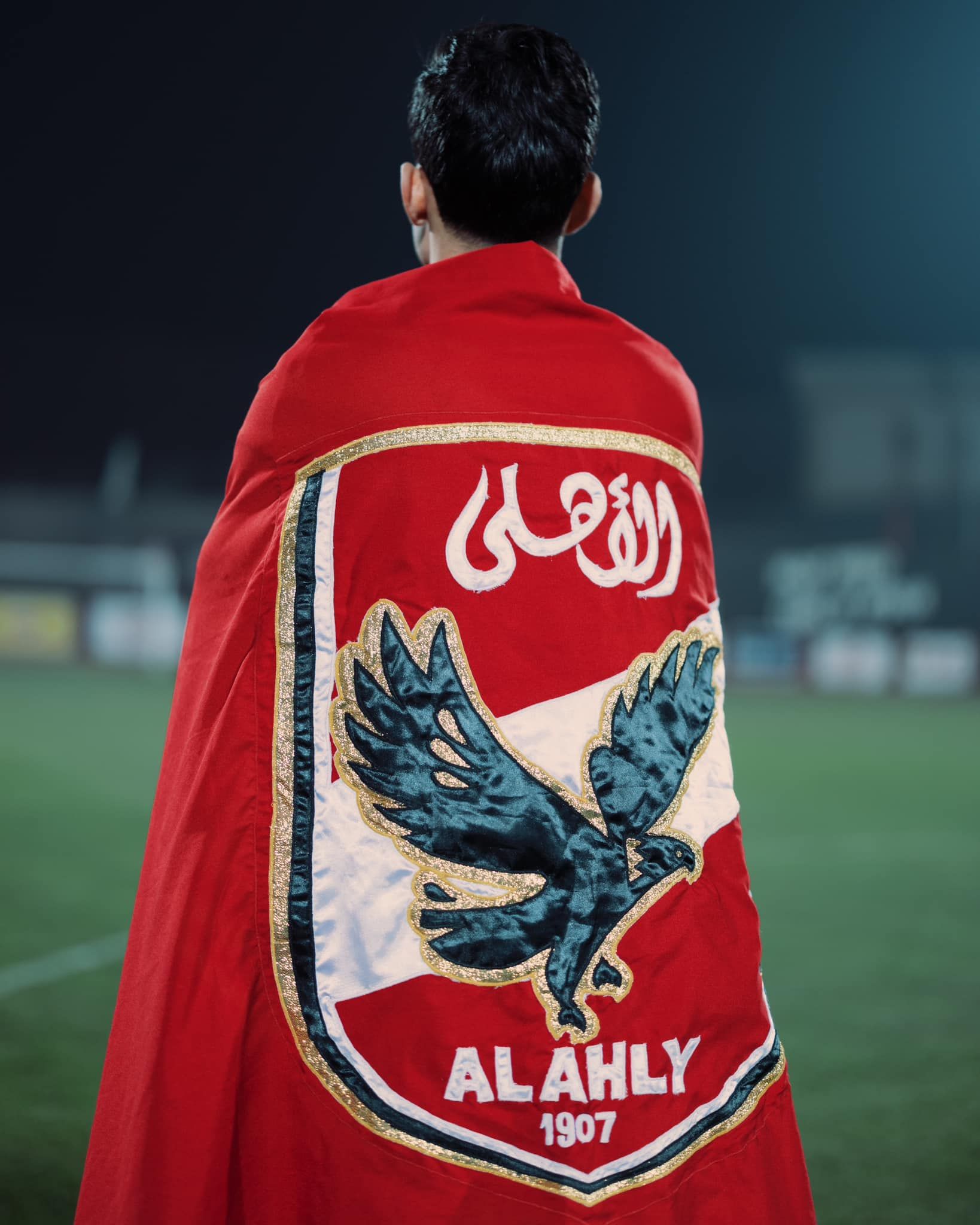 صور جديدة من مراسم تقديم أشرف بن شرقى فى الأهلي