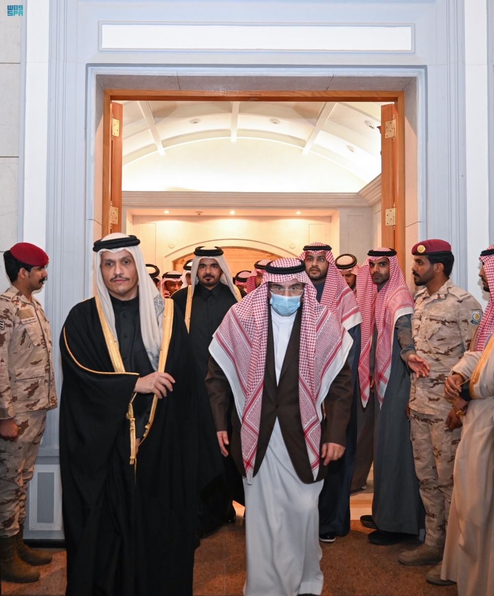 وزير الخارجية القطري يقدم واجب العزاء في وفاة الأمير محمد بن فهد
