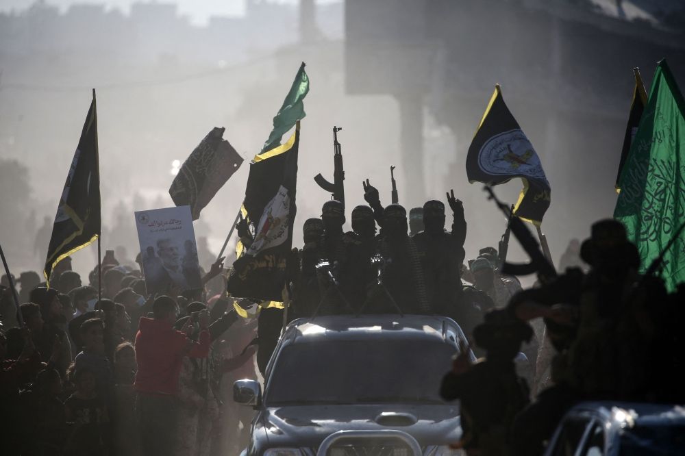 الاحتلال يفرج عن 110 أسرى فلسطينيين ضمن اتفاق الهدنة في غزة