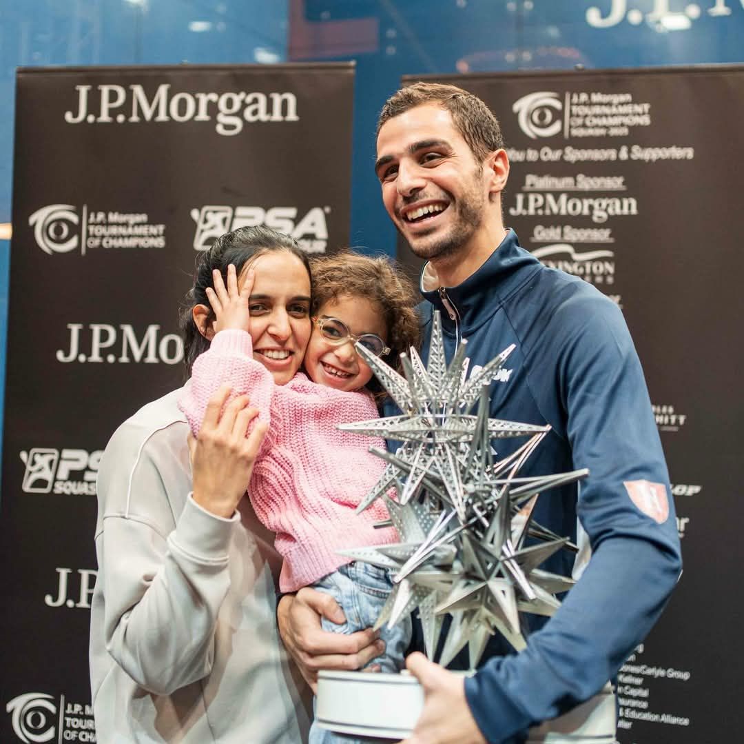 شاهد تتويج على فرج وهانيا الحمامى ببطولة جى بى مورجان للاسكواش