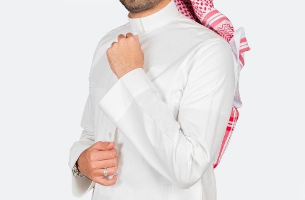 إنفاذًا لتوجيه ولي العهد.. إلزام طلاب المدارس الثانوية بالتقيد بالزي الوطني