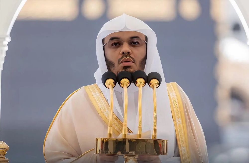 إمام الحرم: مقابلة نعم الله بالشكر سبيل لزيادتها ودوامها