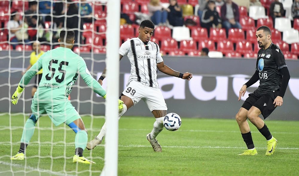 الامارات | تأثير إيسايلا مستمر.. بني ياس يعبر الجزيرة