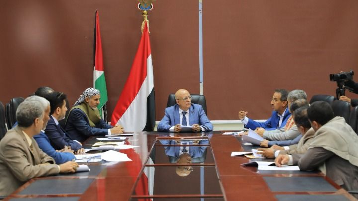 حكومة صنعاء تقر هذه الخطة الهامة وتعممها على كافة الوزارات (تفاصيل)