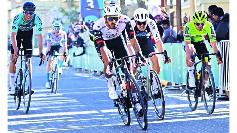 الامارات | «الإمارات للدراجات»  ثالثاً في طواف العلا