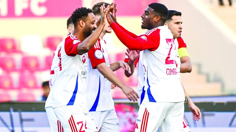 الامارات | الشارقة يستعيد الصدارة.. وعجمان «آخر سعادة»