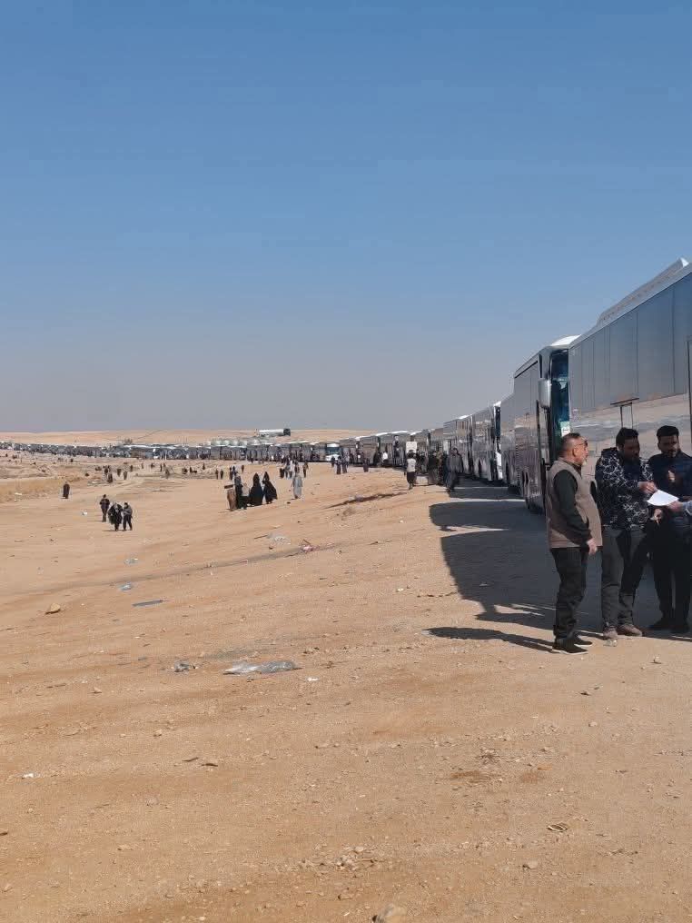 ما هي حقيقة الصورة المتداولة لعودة مئات البصات السفرية من مصر إلى السودان بعد تحرير الجيش لولاية الجزيرة ومدن بحري وأم درمان