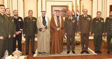 وزير الدفاع يلتقى النائب الأول لرئيس مجلس الوزراء ووزير الدفاع ووزير الداخلية الكويتى