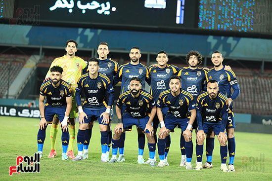 الأهلي يتقدم على مودرن سبورت بثلاثية جراديشار وعاشور فى الشوط الأول