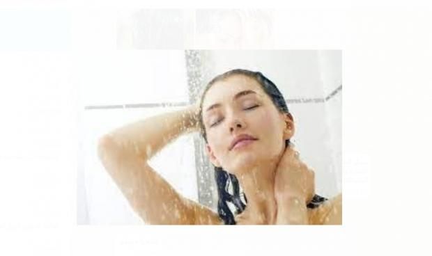 ماذا يحدث عند الاستحمام بالماء الساخن في الشتاء؟.. خطر على مرضى القلب