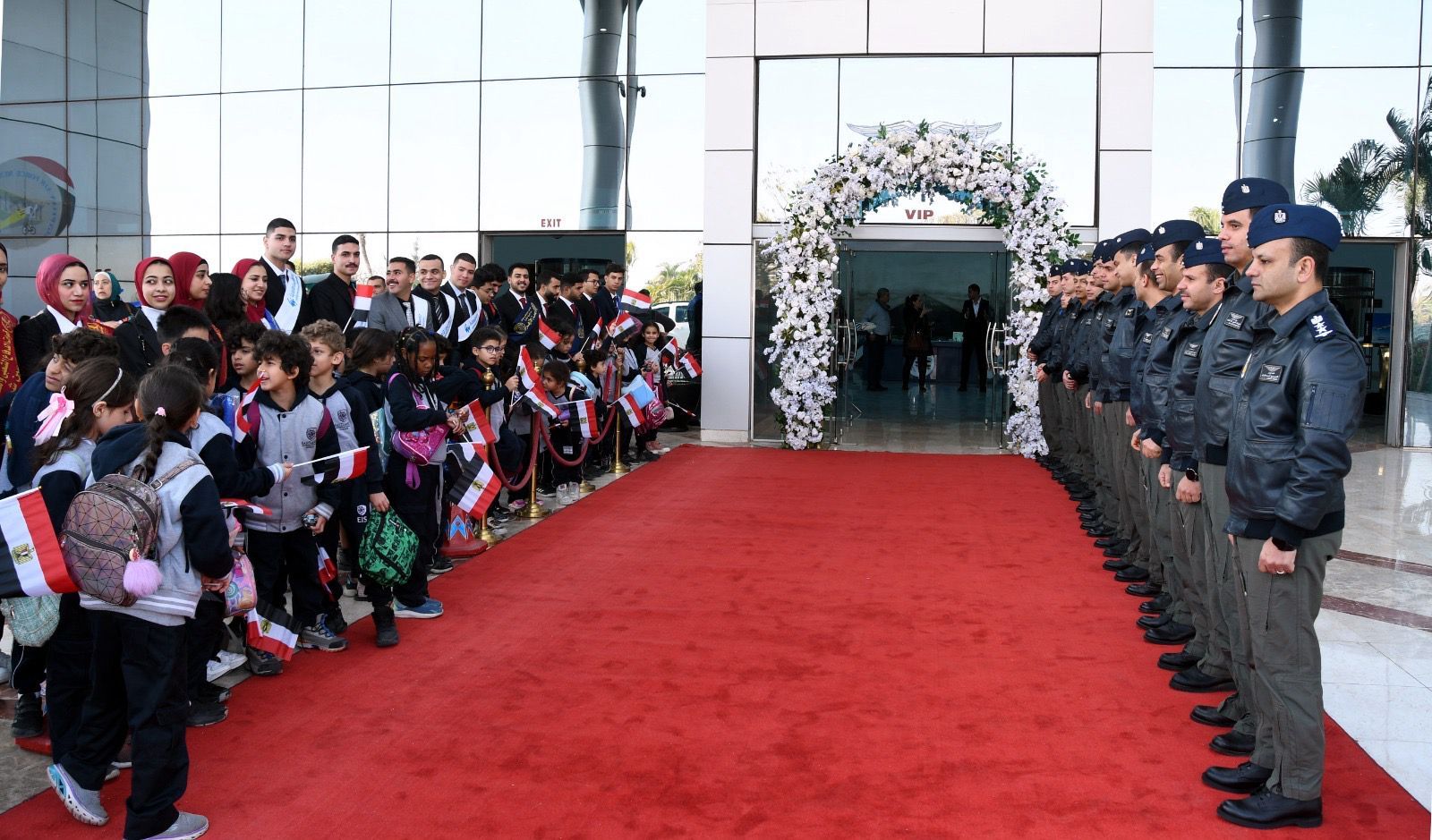 القوات المسلحة تنظم احتفالية "معاً نحمى الوطن" بمتحف القوات الجوية لضباط الشرطة وعدد من أسر الشهداء