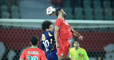 ارنولد ايبا يسجل الهدف الأول لمودرن سبورت أمام الاهلي في الدقيقة 75