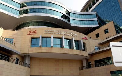 الامارات | تعاون بين "طرق دبي" و "إي آند الإمارات" للارتقاء بالبنية التحتية للتنقل