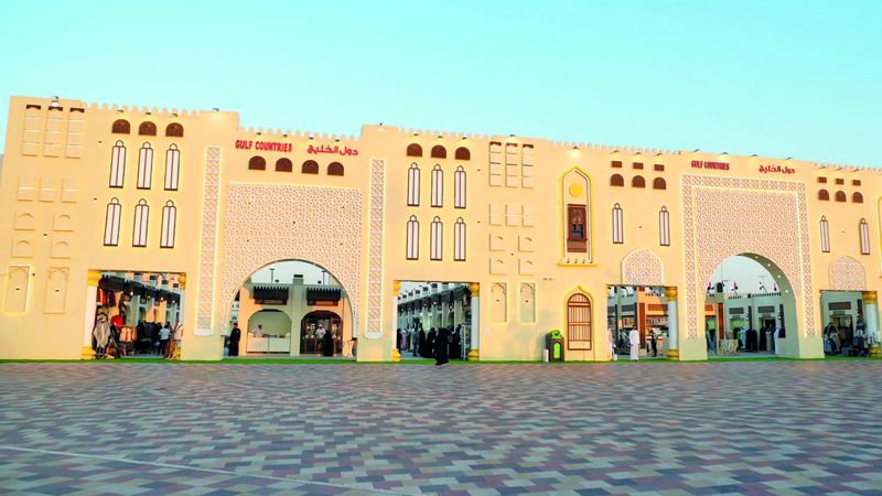 الامارات | الجناح الخليجي في مهرجان الشيخ زايد.. واحة تمزج الماضي بالحاضر