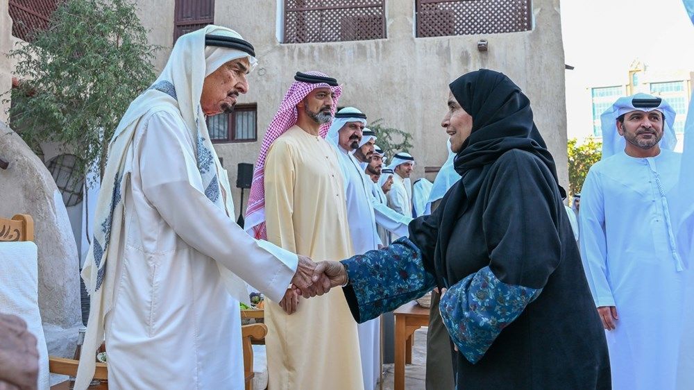 حاكم عجمان وولي عهده يستقبلان المواطنين في «برزة الحصن»