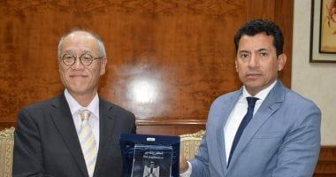 وزير الرياضة يلتقي السفير الياباني الجديد بالقاهرة ورئيس منظمة الجايكا