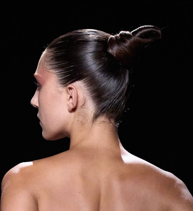 صيحات جمالية من عرض محمد آشي في أسبوع الهوت كوتور.. سحر الجمال والفخامة