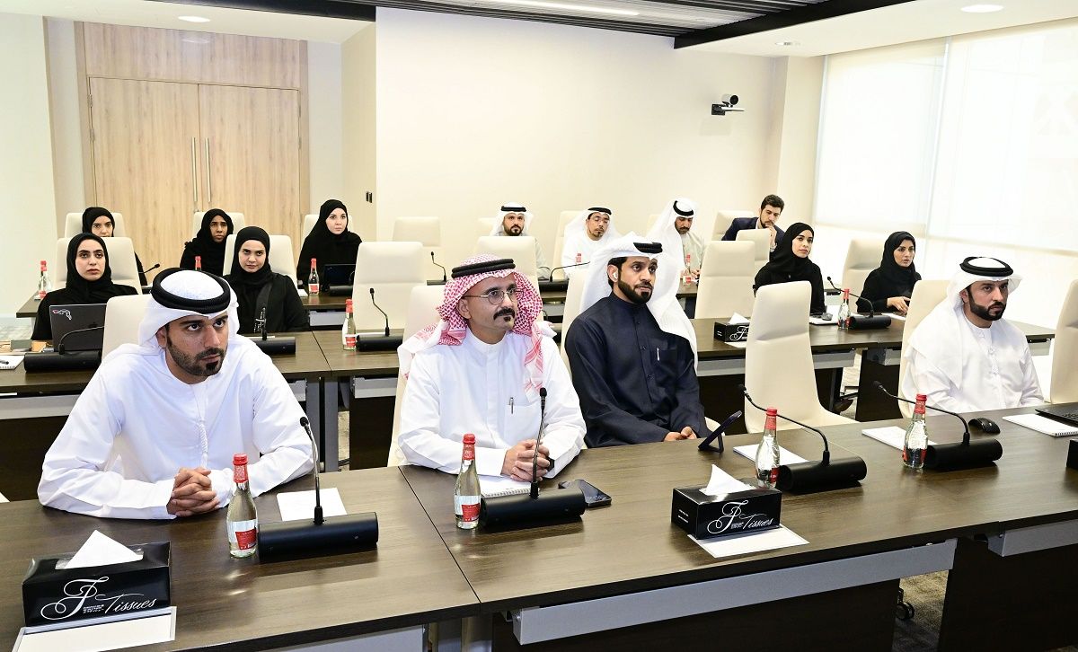 الامارات | "الوطني" يناقش سياسة رفع كفاءة العاملين في القطاع الحكومي