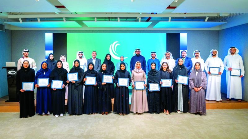 الامارات | «زمالة الإمارات للاستدامة» يحتفي بتخريج الدفعة الثانية
