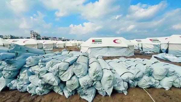 الإمارات تجهز مخيم إيواء كبيراً للنازحين في شمال غزة