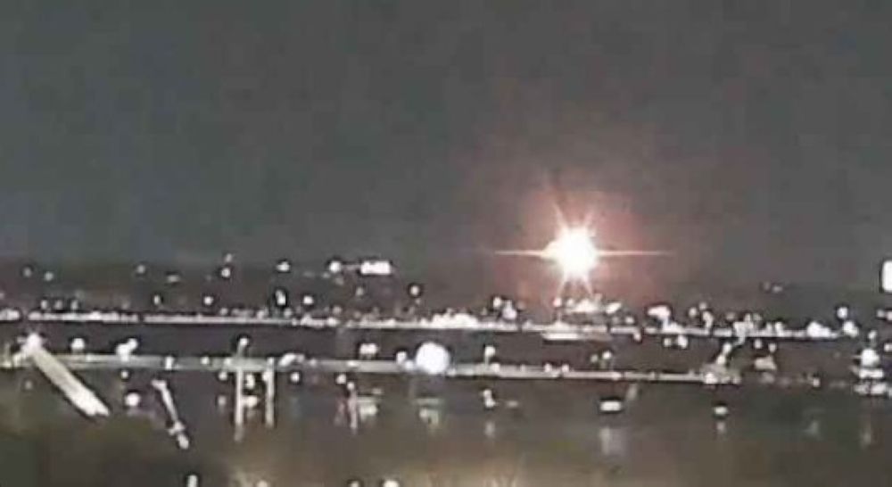 العثور على رفات 55 من 67 ضحية لحادث تصادم الطائرتين الأمريكيتين