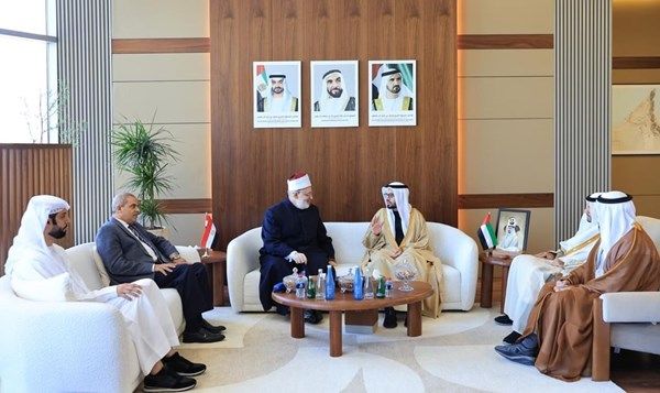 بحث تعزيز التعاون بين "الشؤون الإسلامية" والأزهر الشريف