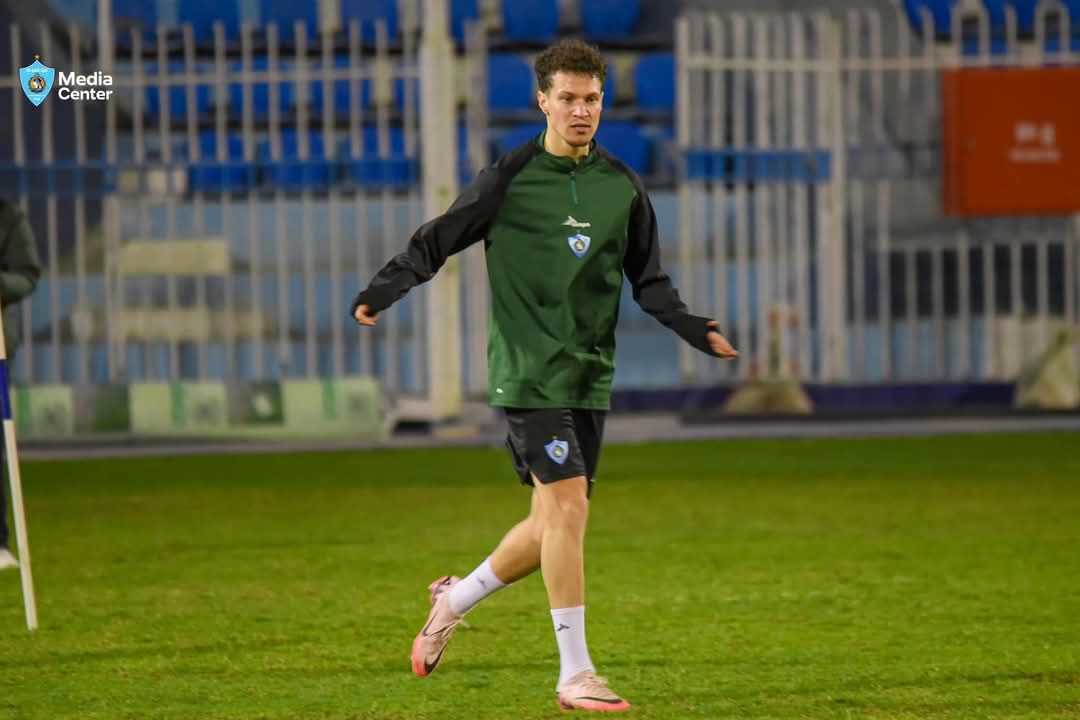 جلسة خاصة فى المران الأول لغزل المحلة تحت قيادة بابا فاسيليو.. صور