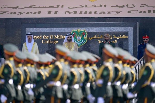 محمد بن راشد: الإمارات يد تبني ويد تحمي.. حفظ الله الوطن وأدام عزه ومجده