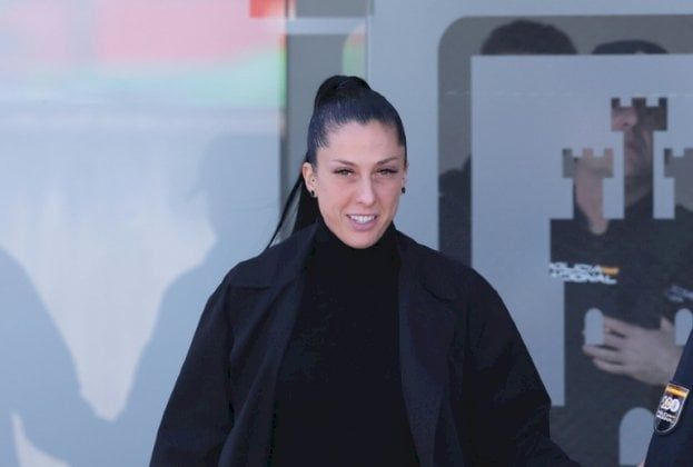 القبلة القسرية: مدرب إسبانيا يعترف بعدم "إدراكه الفوري لحجم" الفضيحة