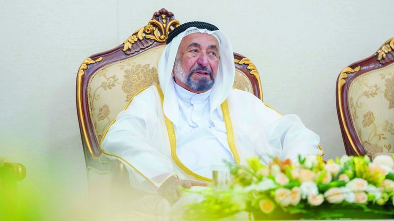 الامارات | حاكم الشارقة يوجّه بتوظيف 500 مواطن ومواطنة في الجهات الحكومية