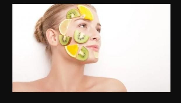 5 فواكه تخلصك من مشكلات البشرة تمامًا.. مُعجزة طبيعية