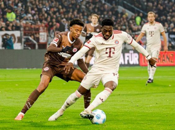 بطولة ألمانيا: ألفونسو ديفيس يرفض ريال مدريد ويجدد عقده مع بايرن حتى 2030