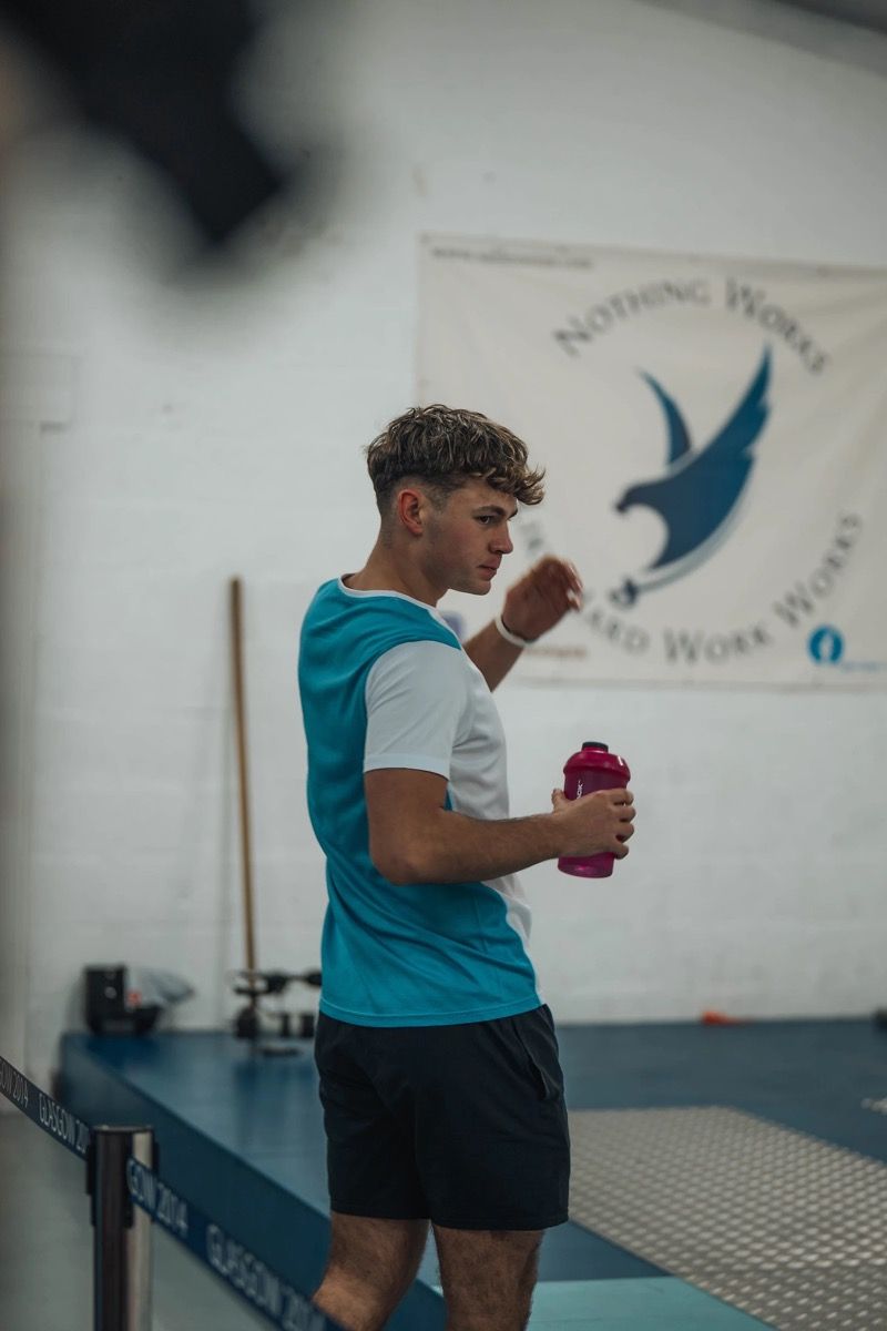 الفتى المعجزة: جوشوا برايدن يقود جيلًا جديدًا من المبارزين البريطانيين