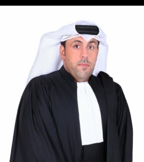 الامارات | رجل يسدد دين صديقه دون علمه.. ويطلب المبلغ بعد سنتين، هل هذا قانوني؟