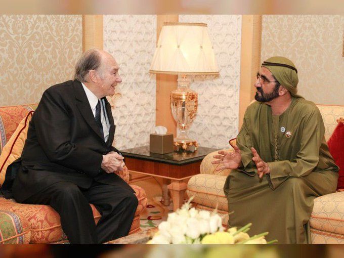 الامارات | محمد بن راشد: تعازينا للمسلمين الإسماعيليين في العالم بوفاة الآغا خان