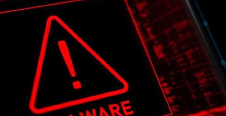 احذفهم من هاتفك الان.. تحذير عاجل من 5 تطبيقات مشهورة بتسرق صورك ورسايل الواتساب