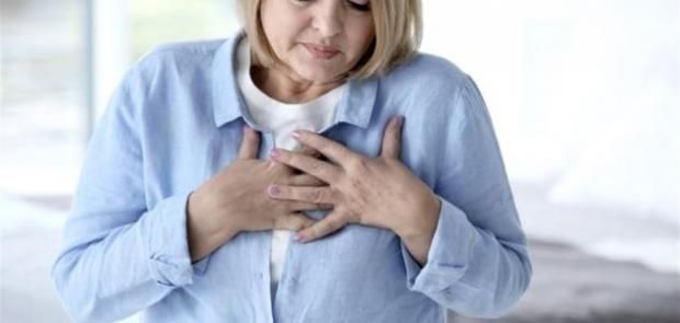 سبب وفاة مدرب كرة اليد يوسف رمضان.. طرق الوقاية من توقف عضلة القلب المفاجئ  