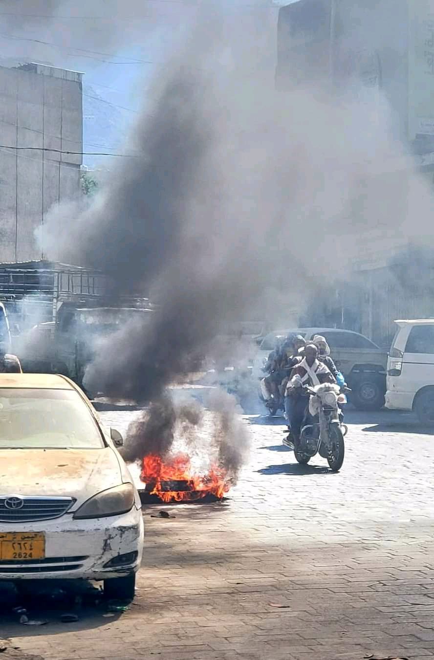 لأول مرة...بن دغر يُحمل الرئاسي والحكومة مسؤولية تدهور الخدمات والاقتصاد