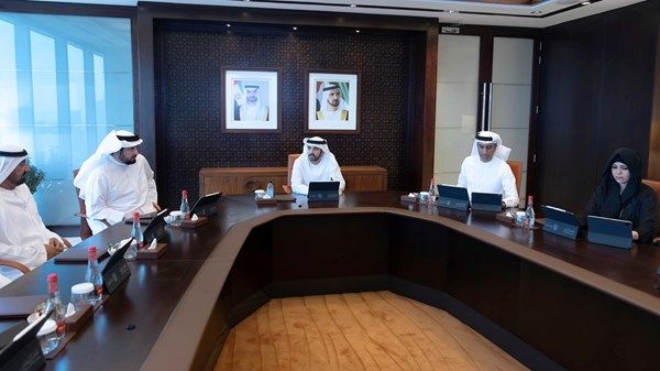حمدان بن محمد يترأس اجتماع المجلس التنفيذي لإمارة دبي