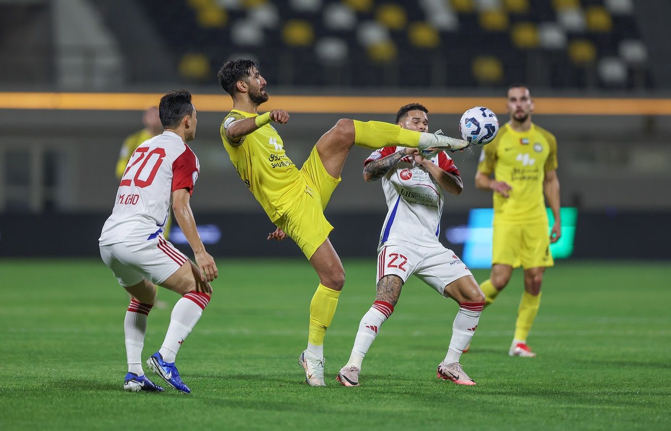 الامارات | «قايدي كلباء» يعرقل الشارقة.. وشباب الأهلي المستفيد