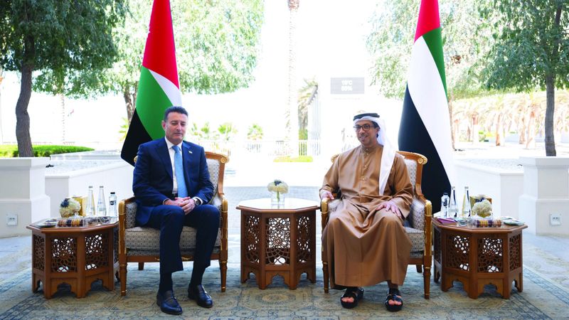 الامارات | منصور بن زايد يستقبل رئيس مجلس النواب الأردني