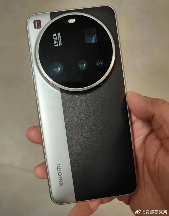 تكنولوجيا: صورة مسربة لـ Xiaomi 15 Ultra تكشف تصميمًا مستوحى من هاتف Leica
